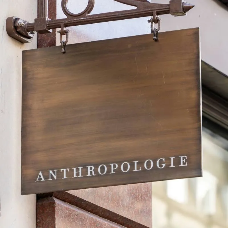 Beach-Ready Bow Wow Coir Mat from Anthropologie Brings Summer Vibes to Your Doorstep